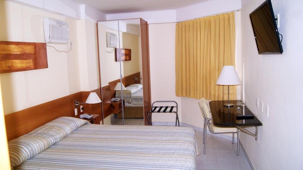 Cjc Short Stay Natal Bagian luar foto