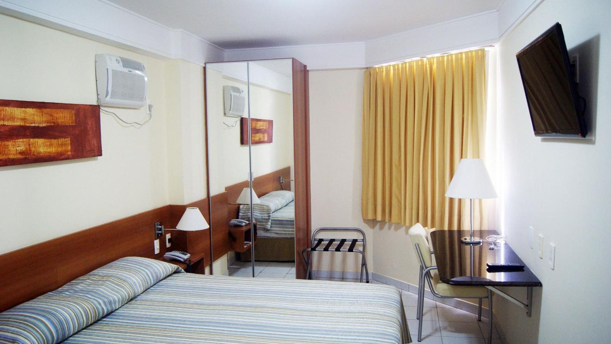 Cjc Short Stay Natal Bagian luar foto